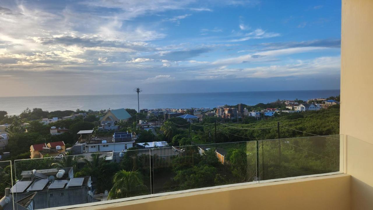 Flic-en-Flacq Seaview Luxury Appartment מראה חיצוני תמונה